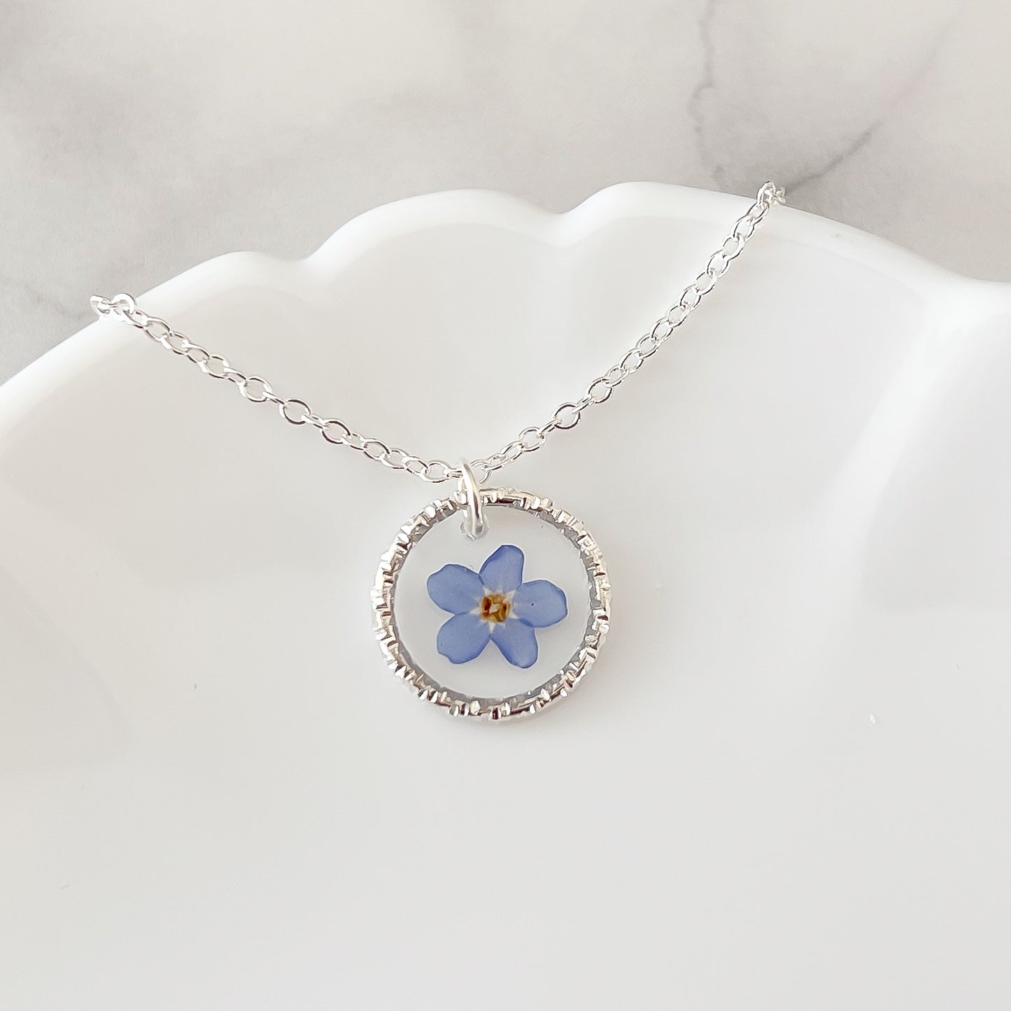 Textured Edge Forget-Me-Not Necklace