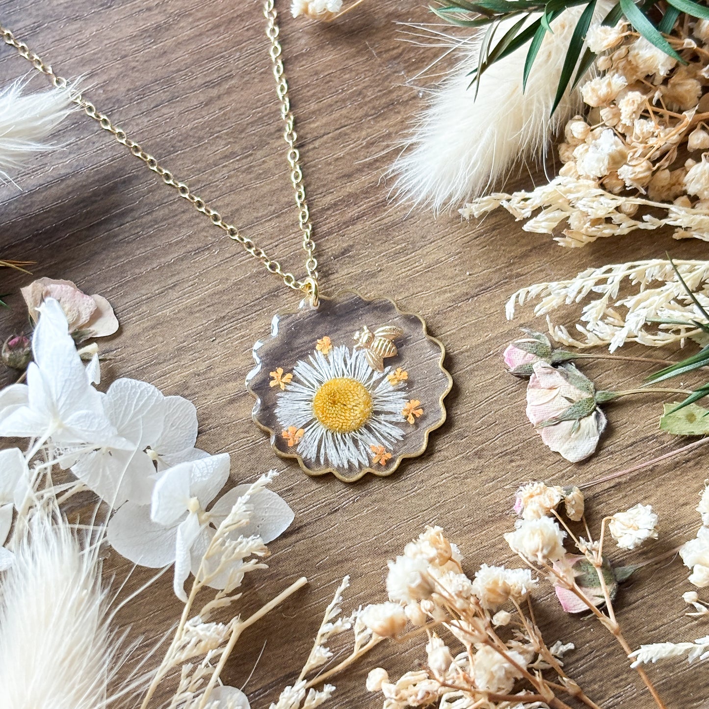 Daisy and Bee Necklace