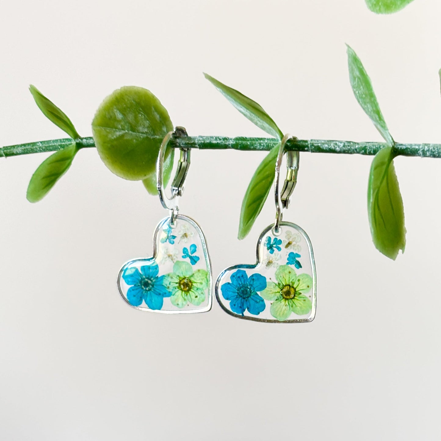 Turquoise Floral Hearts