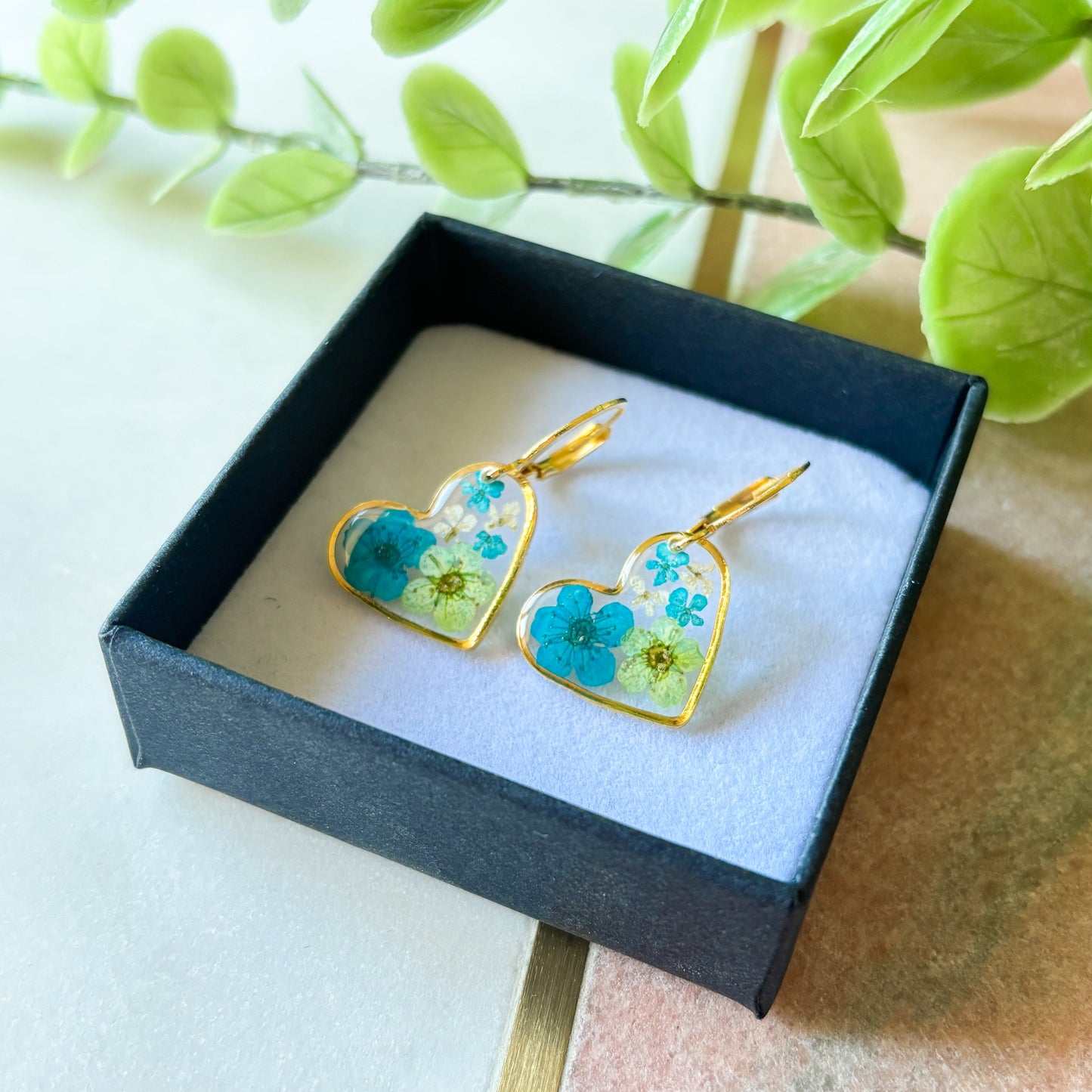 Turquoise Floral Gold Hearts