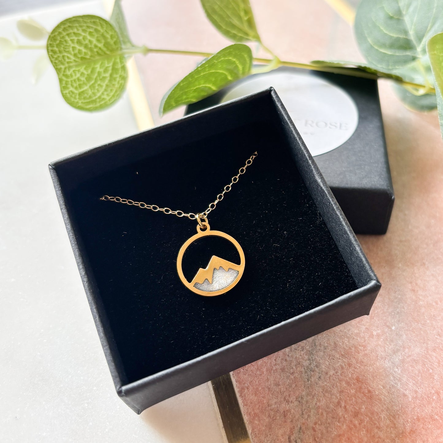 White Mountain Necklace