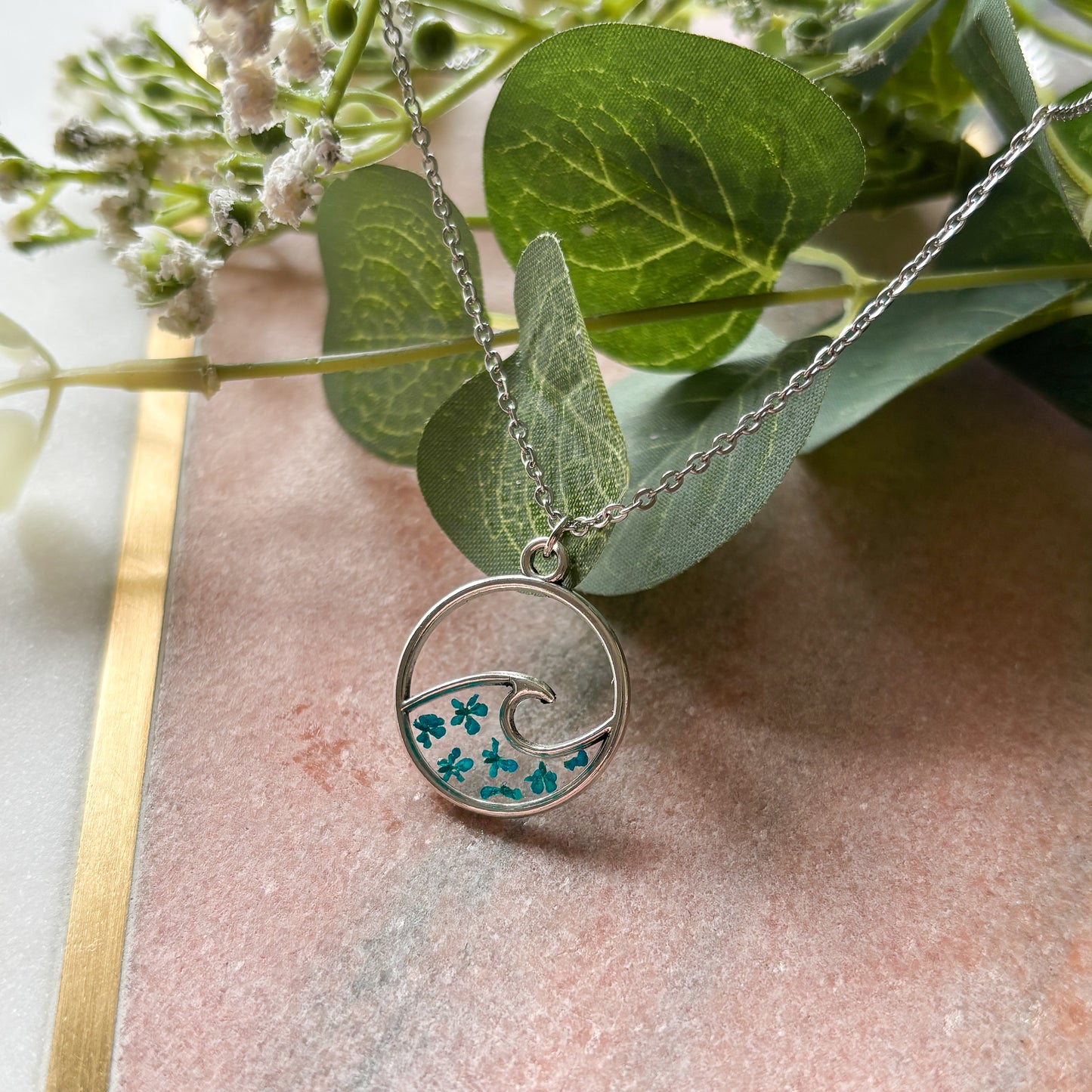The Wave Necklace
