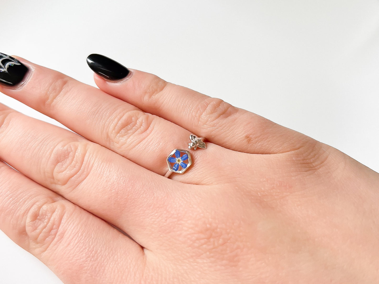 Forget-Me-Not Bee Ring
