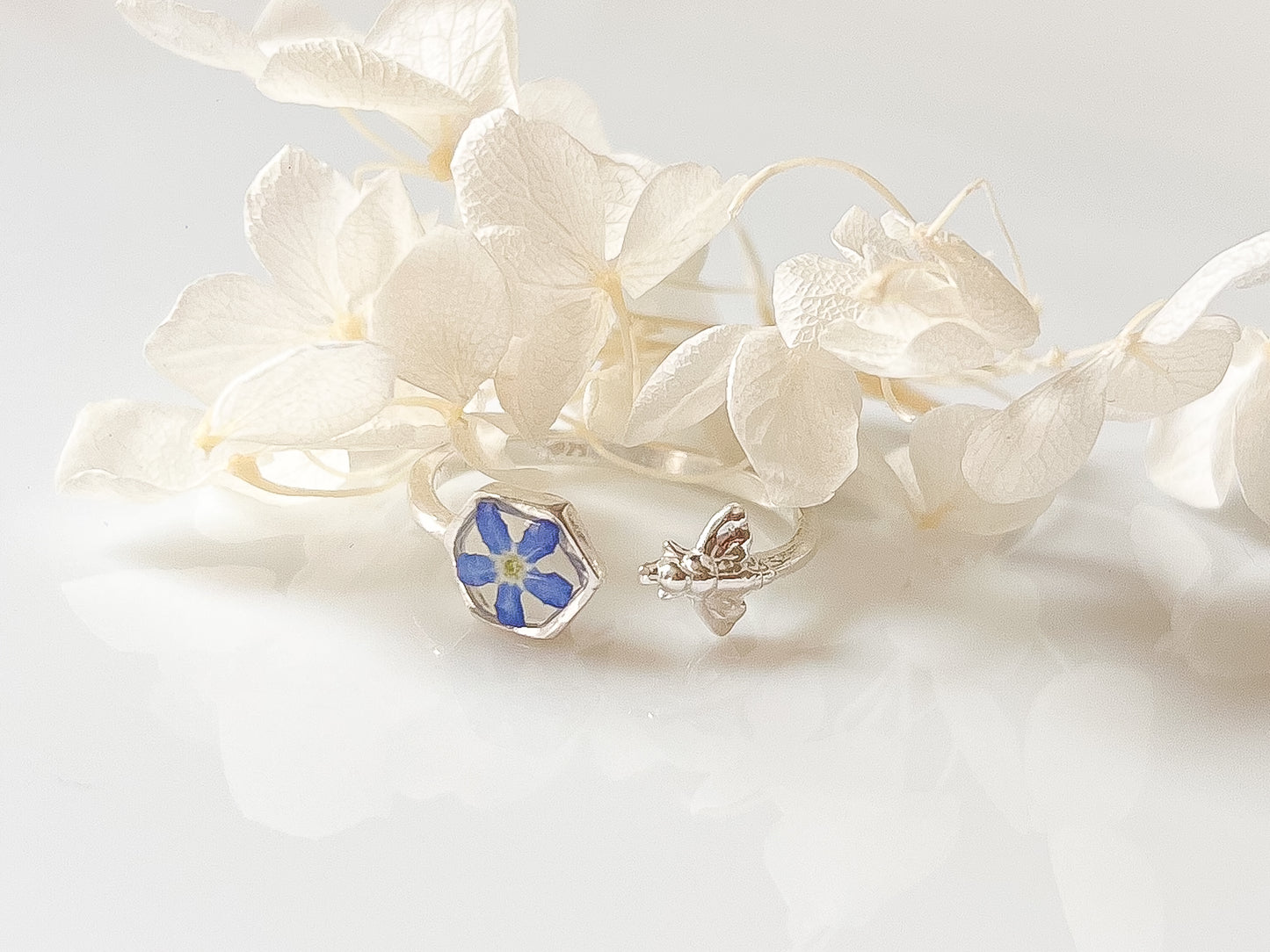Forget-Me-Not Bee Ring