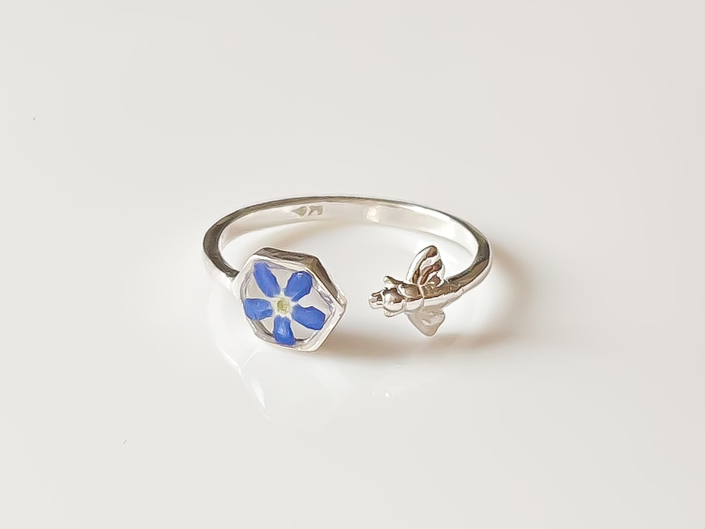 Forget-Me-Not Bee Ring