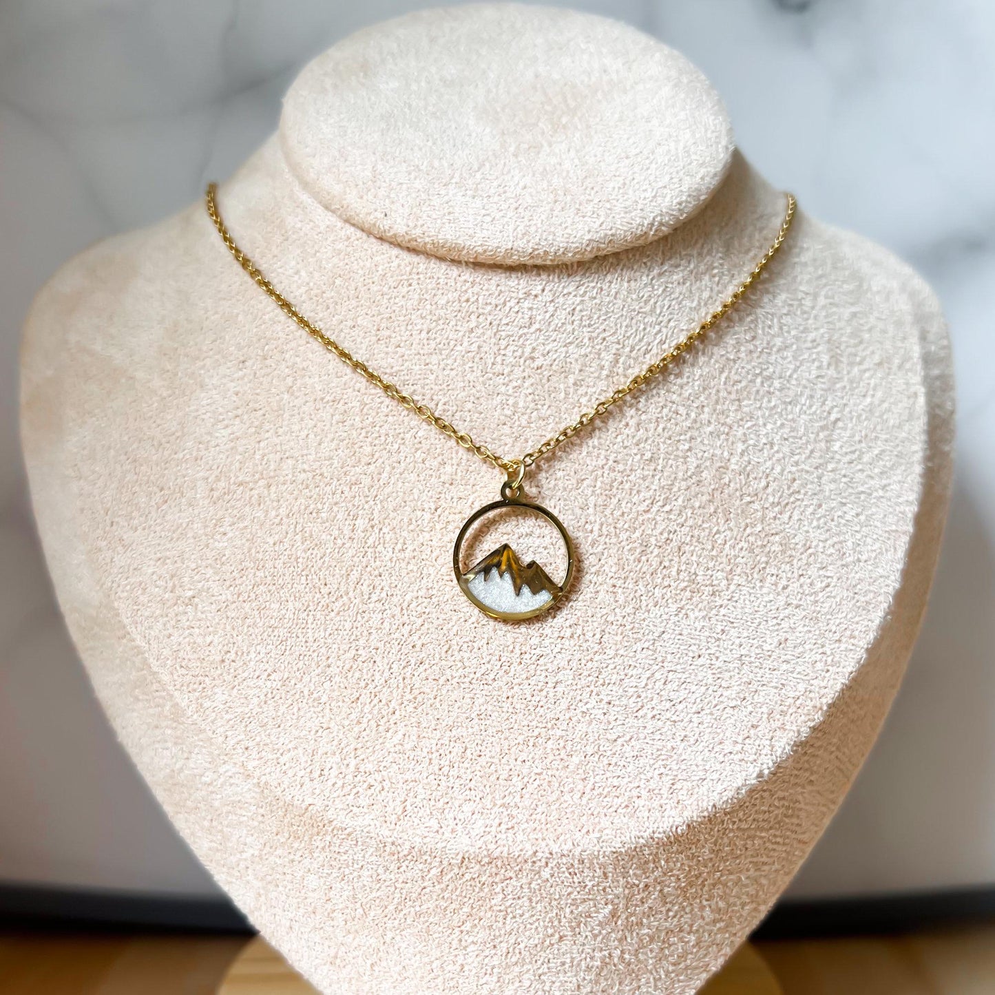 White Mountain Necklace