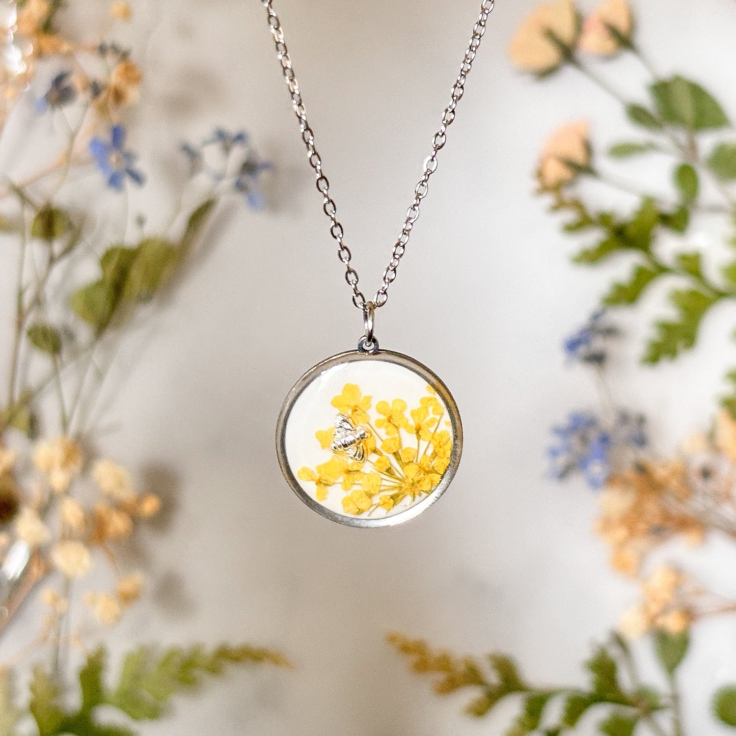 Yellow Flower Bee Necklace