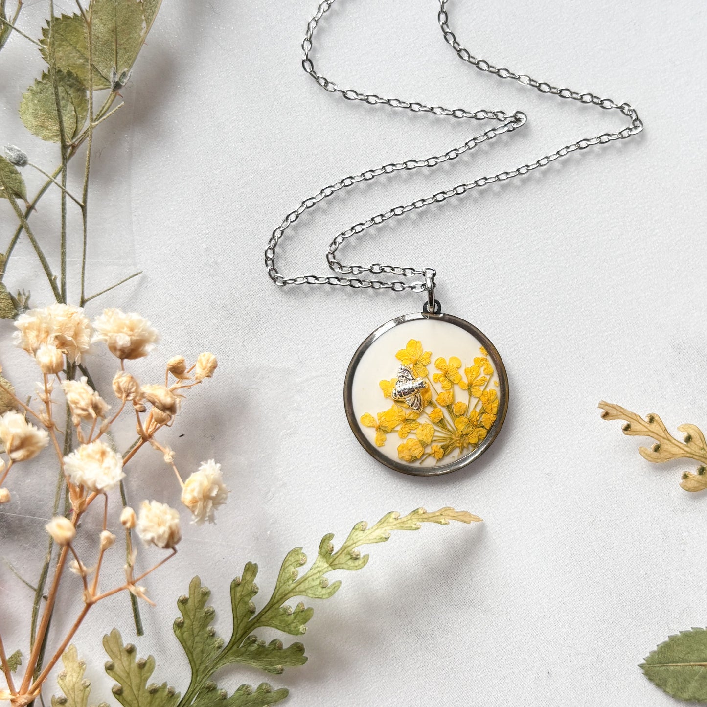 Yellow Flower Bee Necklace