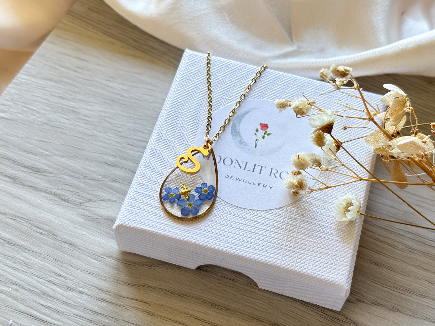 Personalised Forget Me Not Neckace